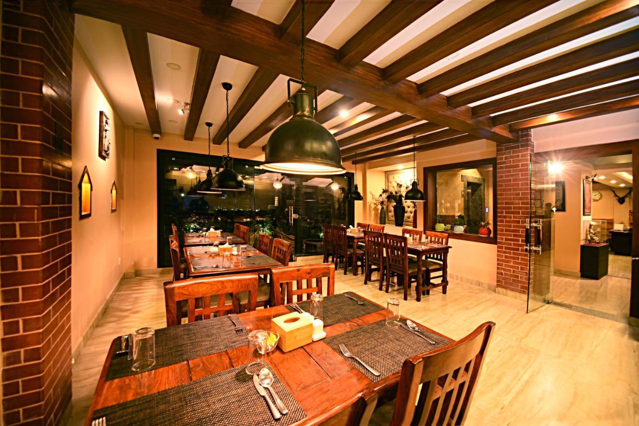 Kumari Boutique Hotel Kathmandu Bagian luar foto