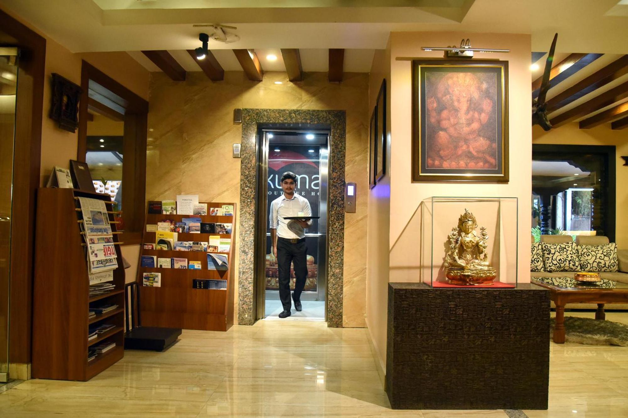 Kumari Boutique Hotel Kathmandu Bagian luar foto