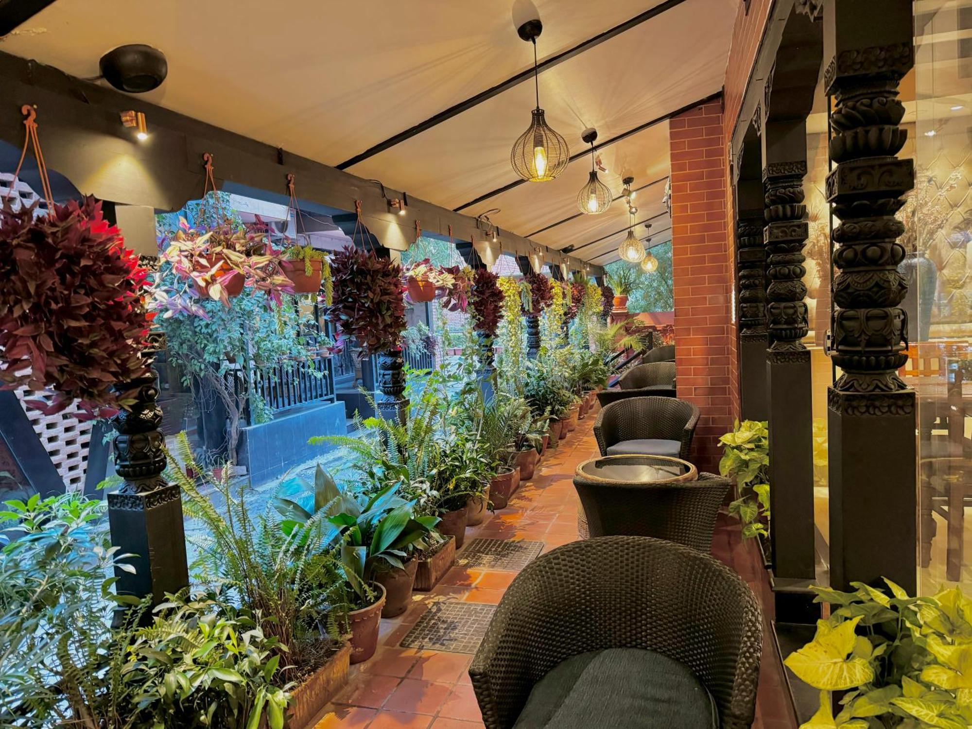 Kumari Boutique Hotel Kathmandu Bagian luar foto